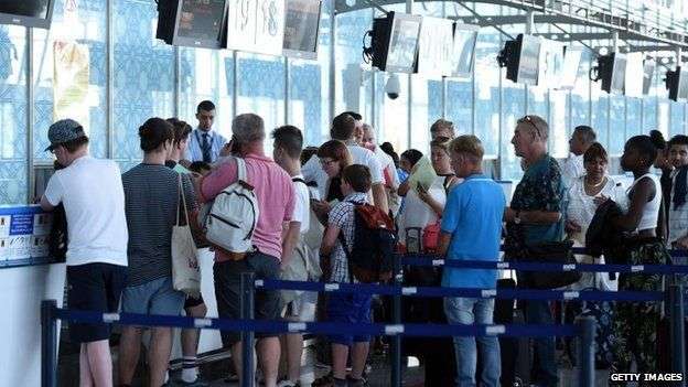 More Britons returning from Tunisia