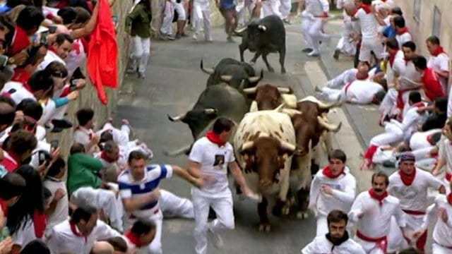 VIDEO: Four gored at running of the bulls