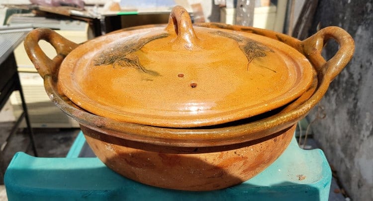 Clay Pots Add A Tasty Accent To Mexican Cuisine