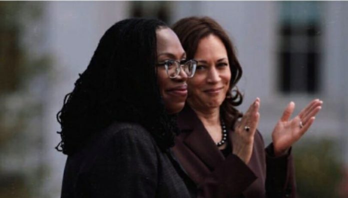 Photo of Judge Ketanji Brown Jackson and Vce President Kamala Harris.