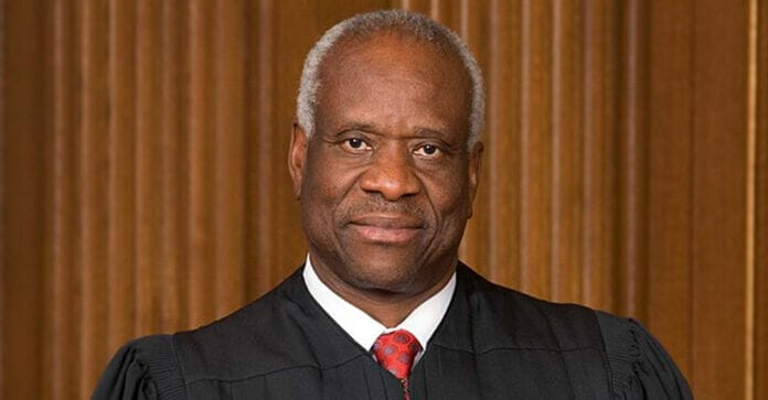 clarence-thomas-featured-web Photo of Justice Clarence Thomas